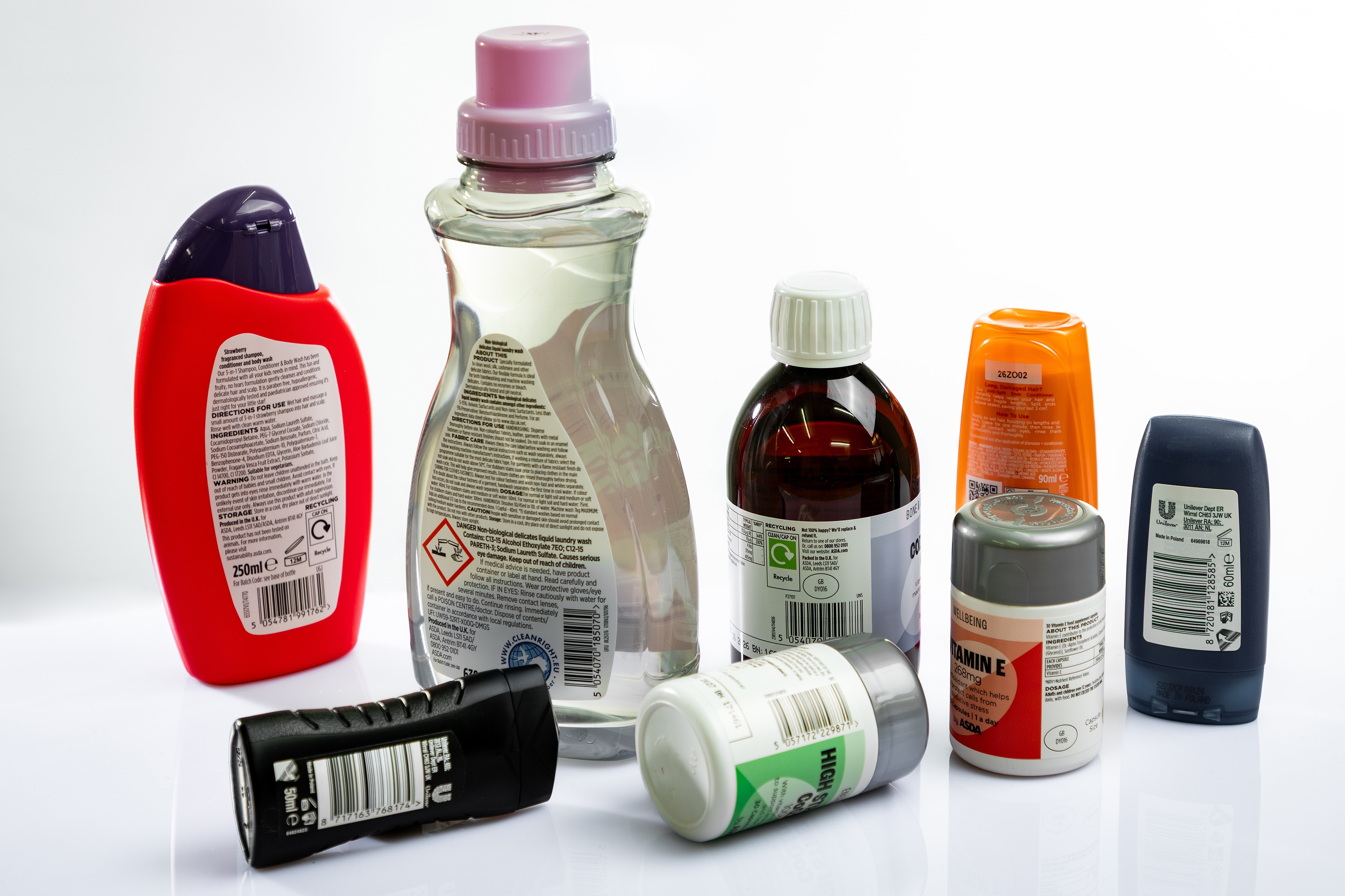 Branded cosmetics labels